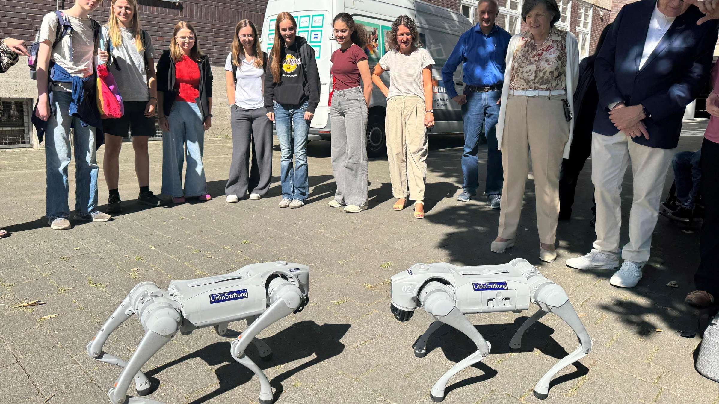 Robotik und Informatik für junge Frauen